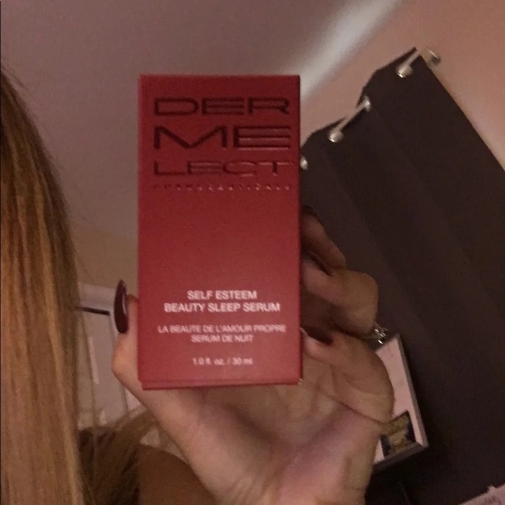Derelict beauty serum